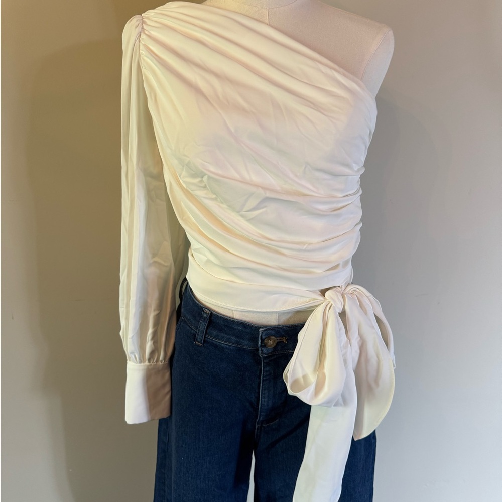 Amanda Uprichard White One-Shoulder Top